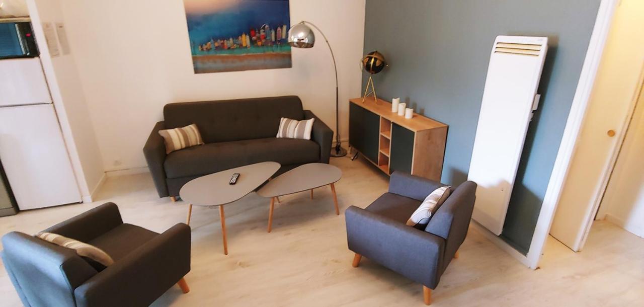 Agreable T3 Avec Jardin Et Parking Prive, A 350M Du Centre Ville Et Des Plages, Wifi, Remise Supplementaire De 10 Pourcent Pour Une Location A La Semaine Cavalaire-sur-Mer Eksteriør bilde